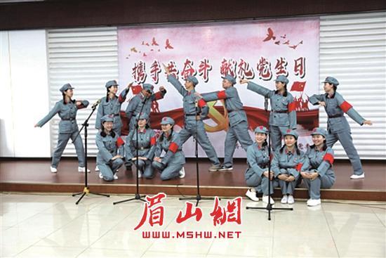 牛铺是怎样联系客服的?游戏画面